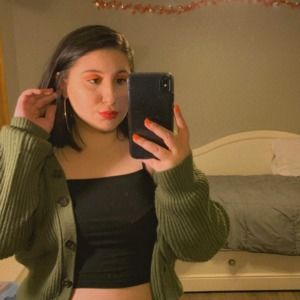 Meet your Posher, Danielle